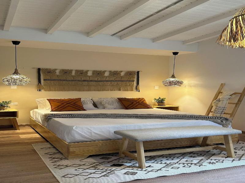 Luum Boutique Hotel image
