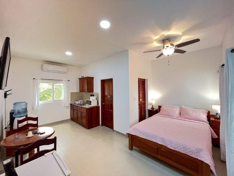 Seremei Villas image