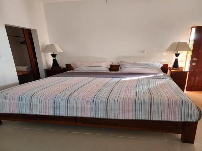 Seremei Villas image