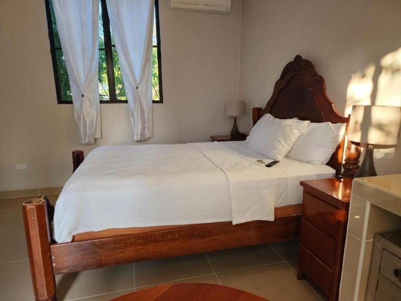 Seremei Villas image