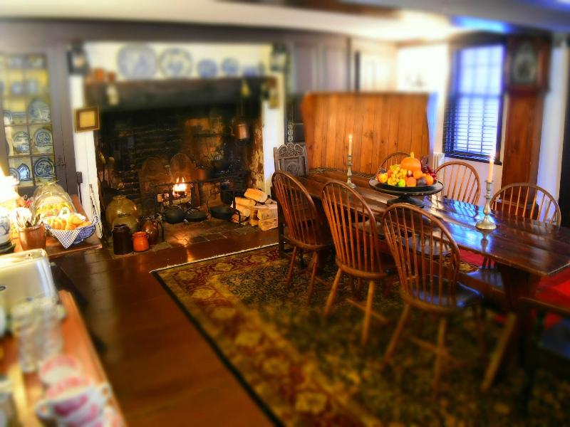 Silsbee's By Daniels House image