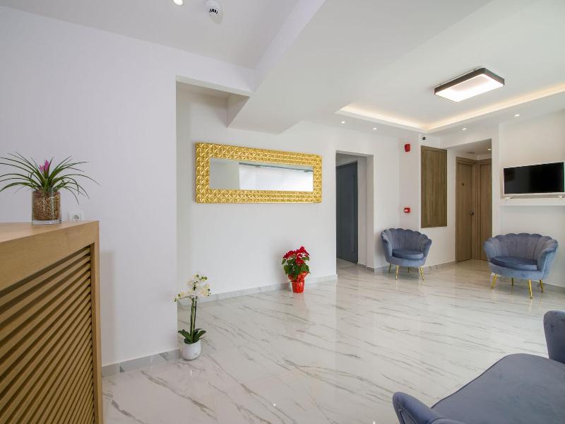 Deluxe City Hotel image