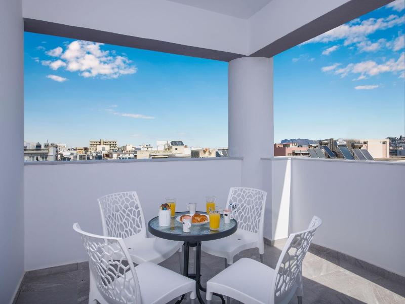Deluxe City Hotel image