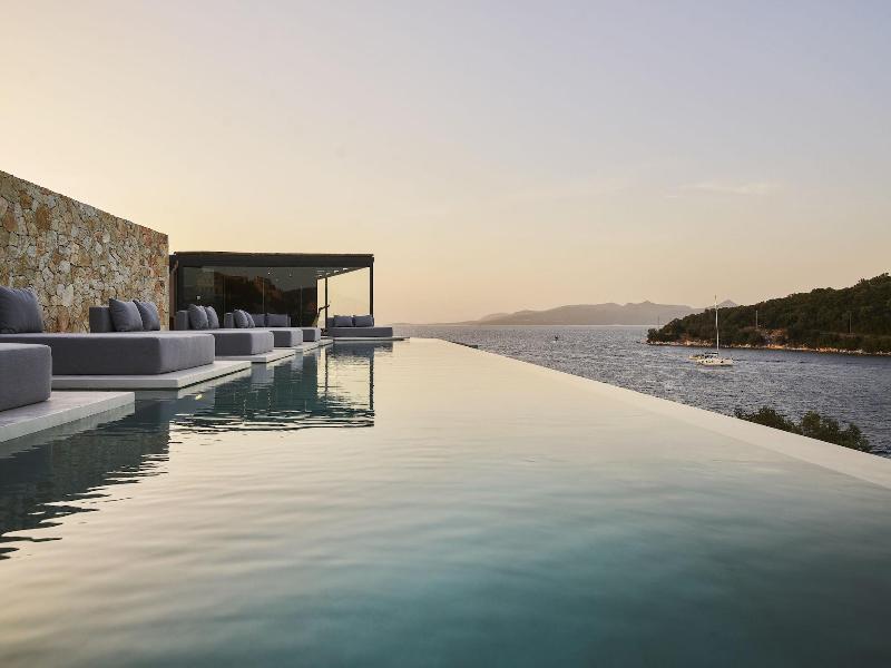 Azur Retreat image