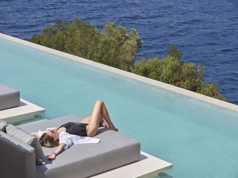 Azur Retreat image