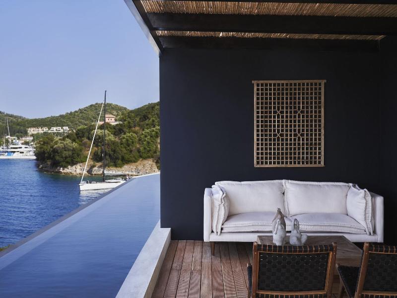 Azur Retreat image