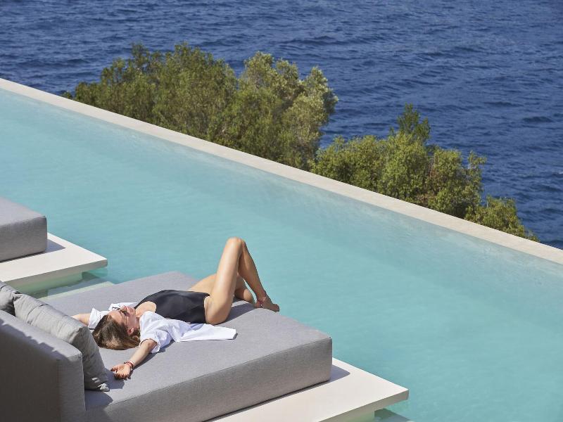 Azur Retreat image