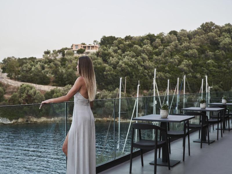 Azur Retreat image