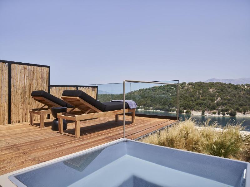 Azur Retreat image