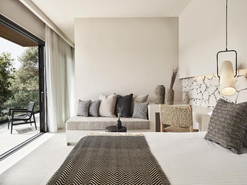 Azur Retreat image