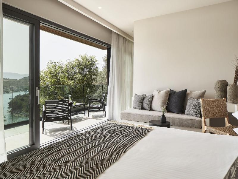 Azur Retreat image