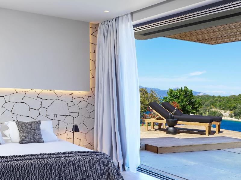 Azur Retreat image
