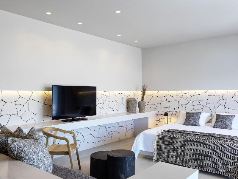 Azur Retreat image