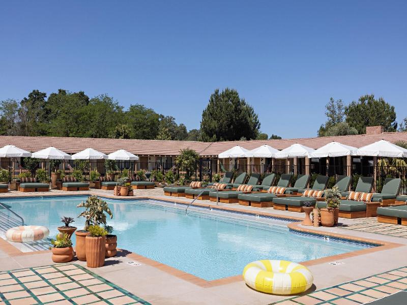 River Lodge Paso - 21 & Over Pool