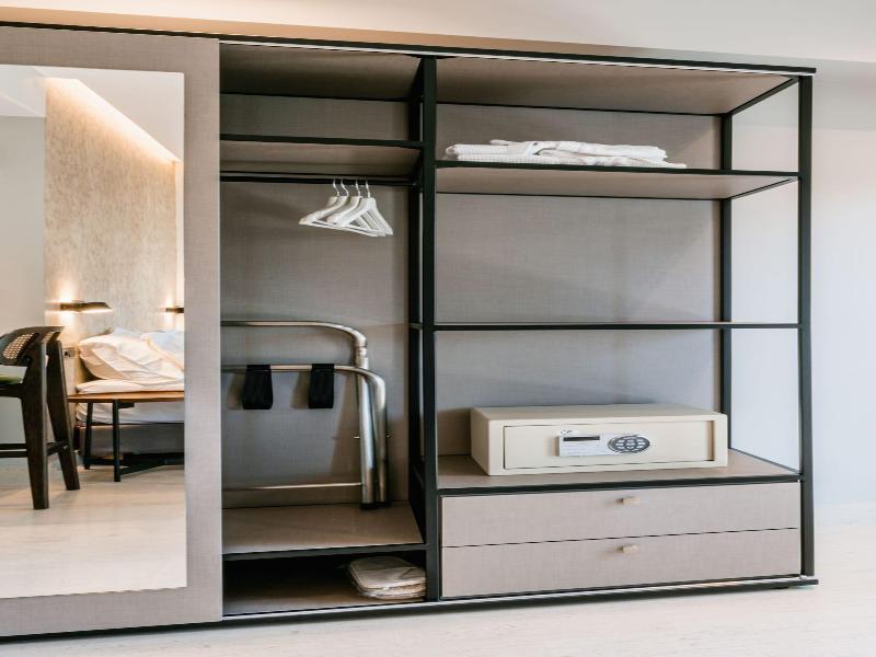 Royalty Suites Psyrri image