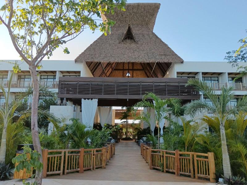 Hotel Mundo Maya Chichen Itza image