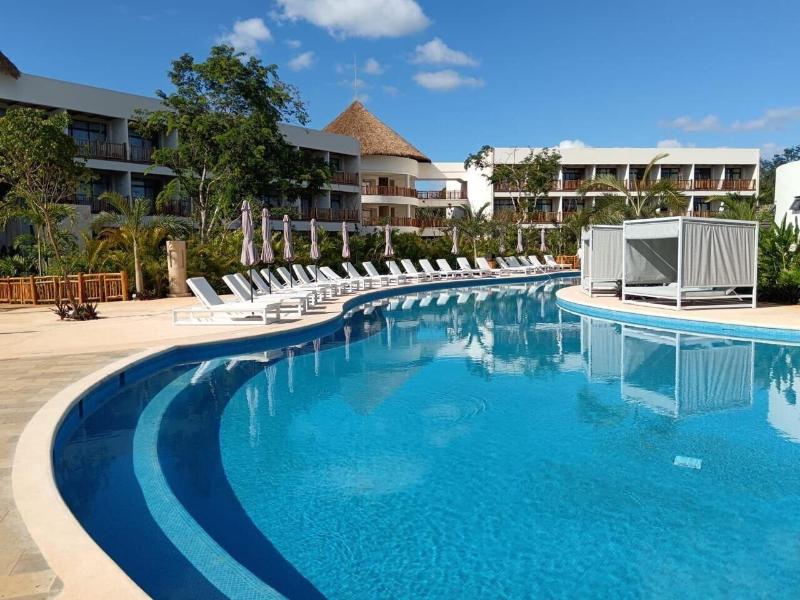 Hotel Mundo Maya Chichen Itza image