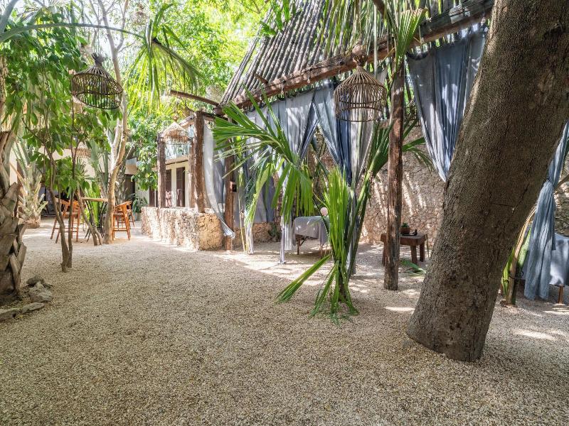 Japoneza Retreat Centro - Adults Only image