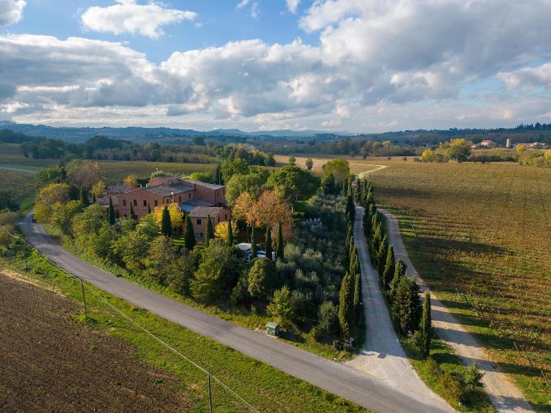 Borgo San Vincenzo image