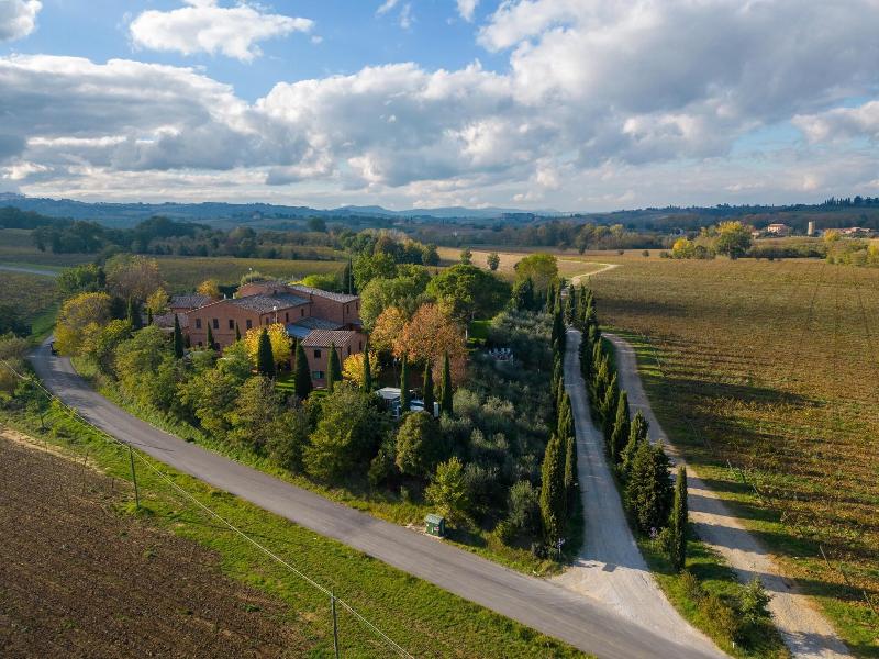 Borgo San Vincenzo image