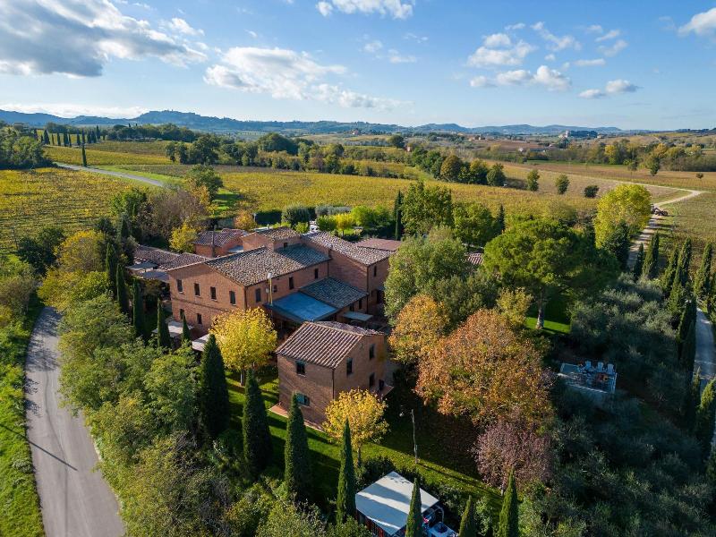 Borgo San Vincenzo image