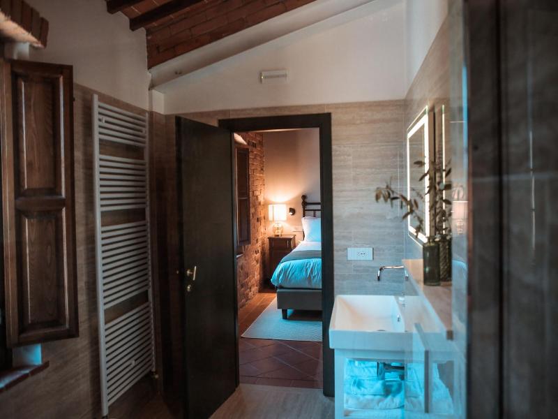 Borgo San Vincenzo image