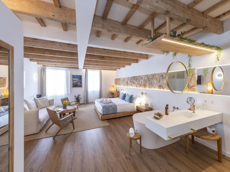 Hotel S'antiga Adults Only image