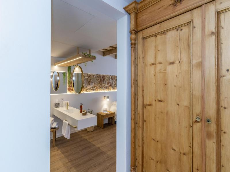 Hotel S'antiga Adults Only image