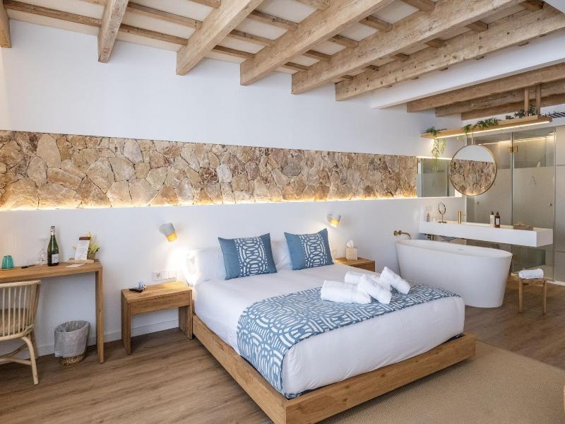Hotel S'antiga Adults Only image