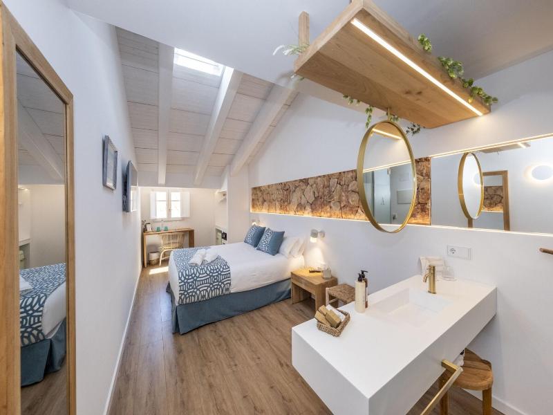 Hotel S'antiga Adults Only image