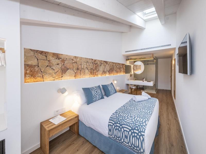 Hotel S'antiga Adults Only image