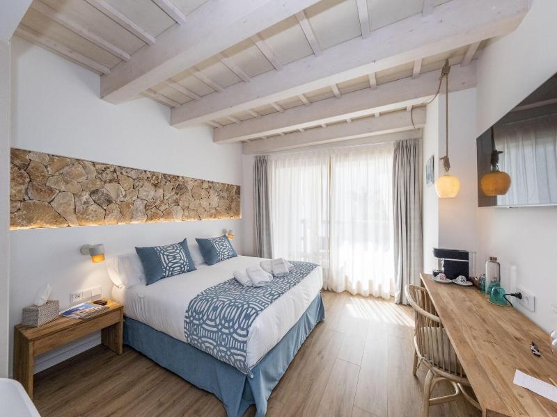 Hotel S'antiga Adults Only image