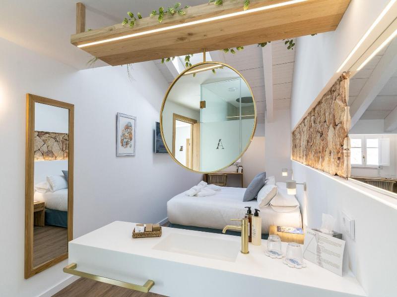Hotel S'antiga Adults Only image