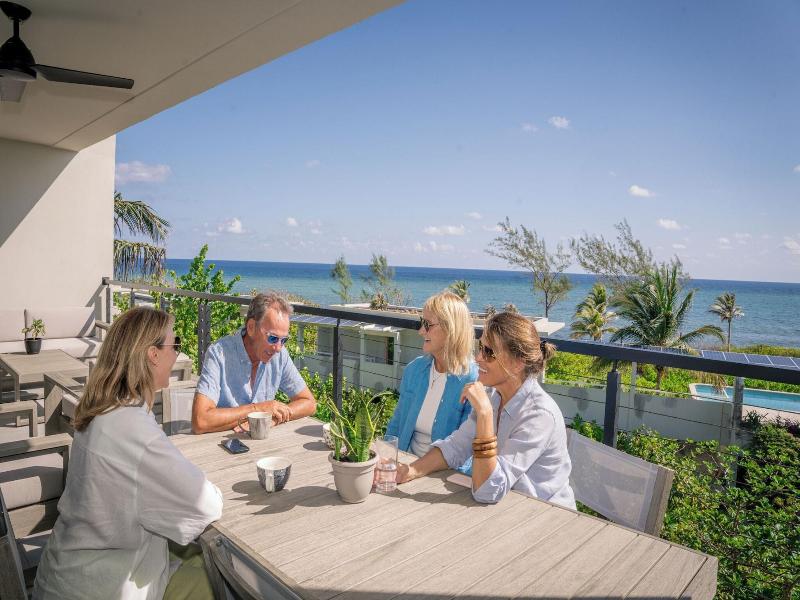Vida Cayman image