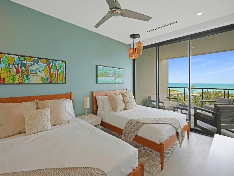 Vida Cayman image