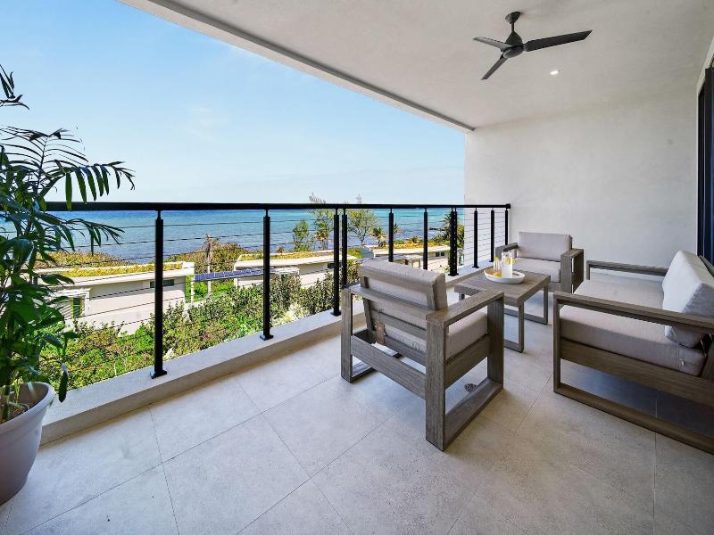 Vida Cayman image