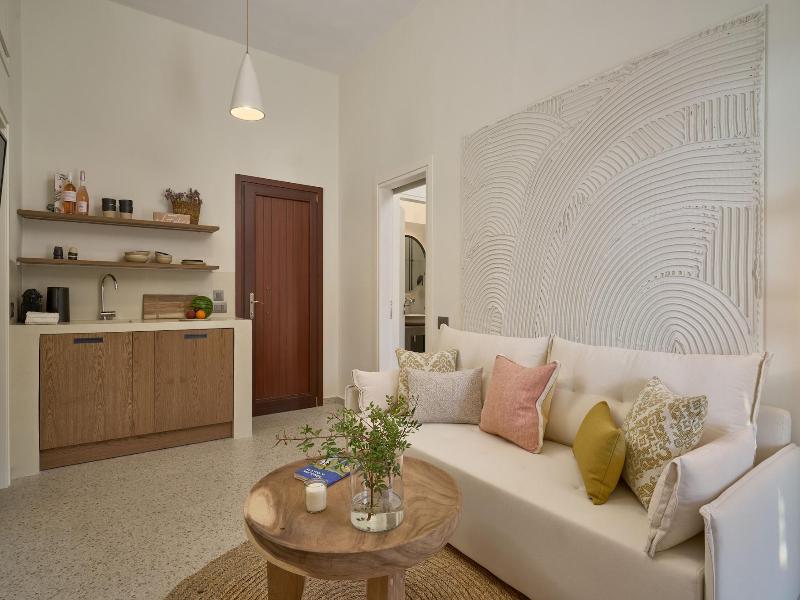Voya Sifnos Mindful Stay image