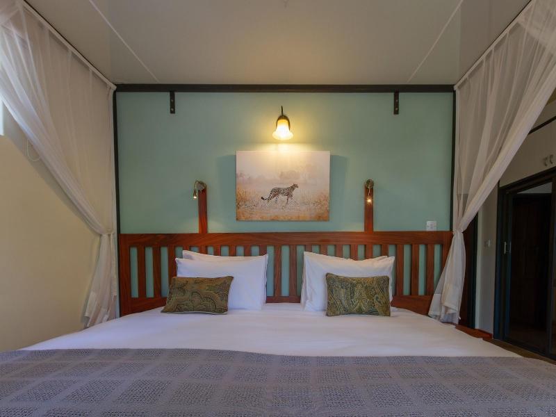 The Courtney Lodge image