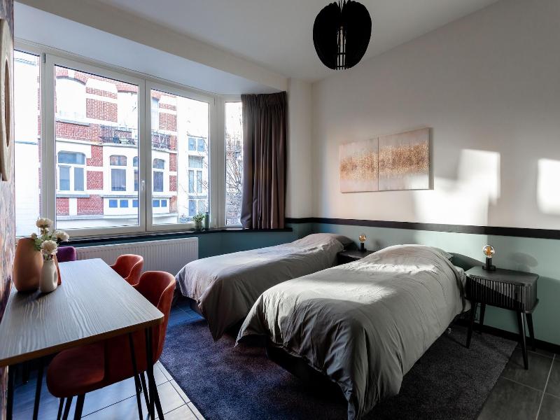 Hey-aparthotel image