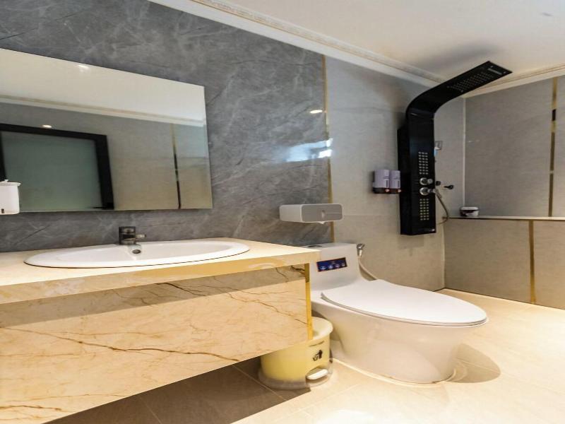 Bien Sao 2 Hotel- Nguyen Van Luong image