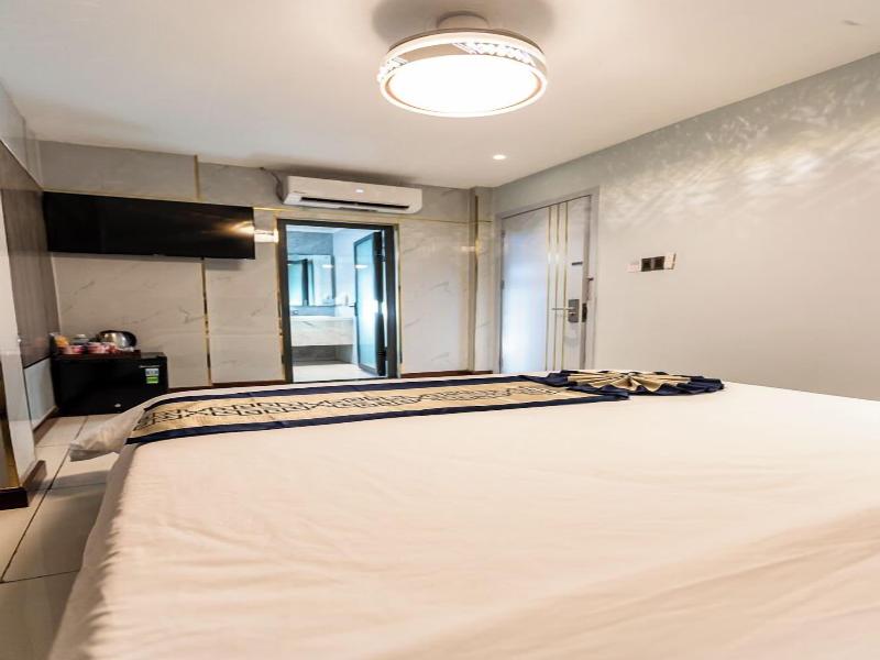 Bien Sao 2 Hotel- Nguyen Van Luong image
