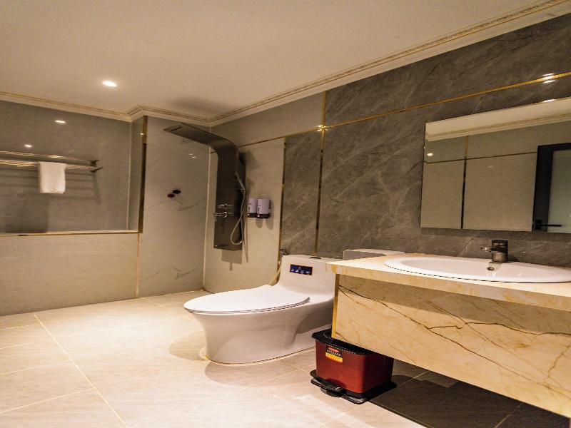 Bien Sao 2 Hotel- Nguyen Van Luong image