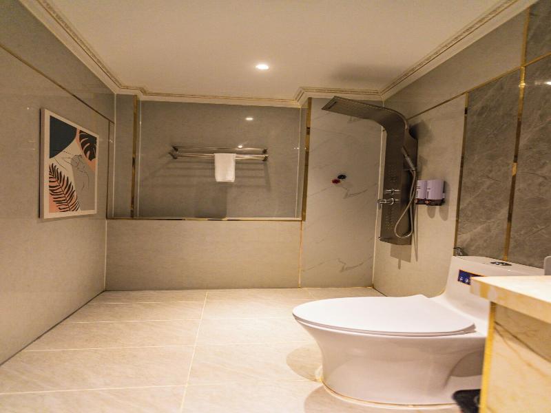Bien Sao 2 Hotel- Nguyen Van Luong image