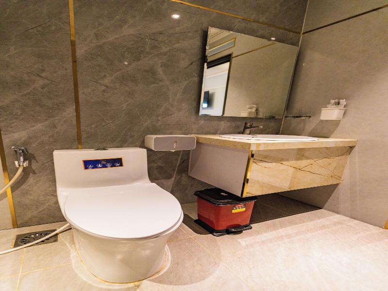 Bien Sao 2 Hotel- Nguyen Van Luong image