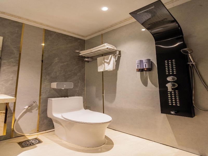 Bien Sao 2 Hotel- Nguyen Van Luong image