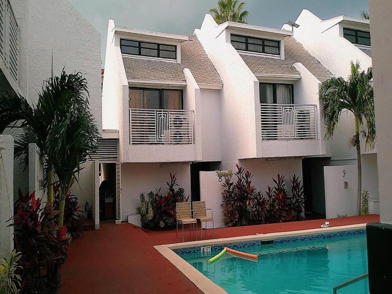 The Island Garden Hotel image