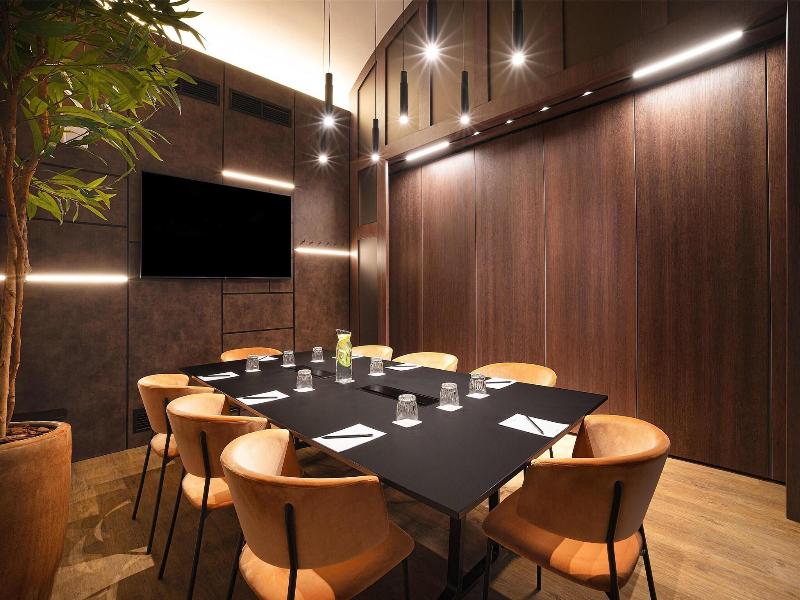 Radisson Collection Hotel, Basilica Budapest image