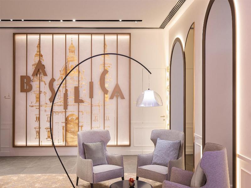 Radisson Collection Hotel, Basilica Budapest image