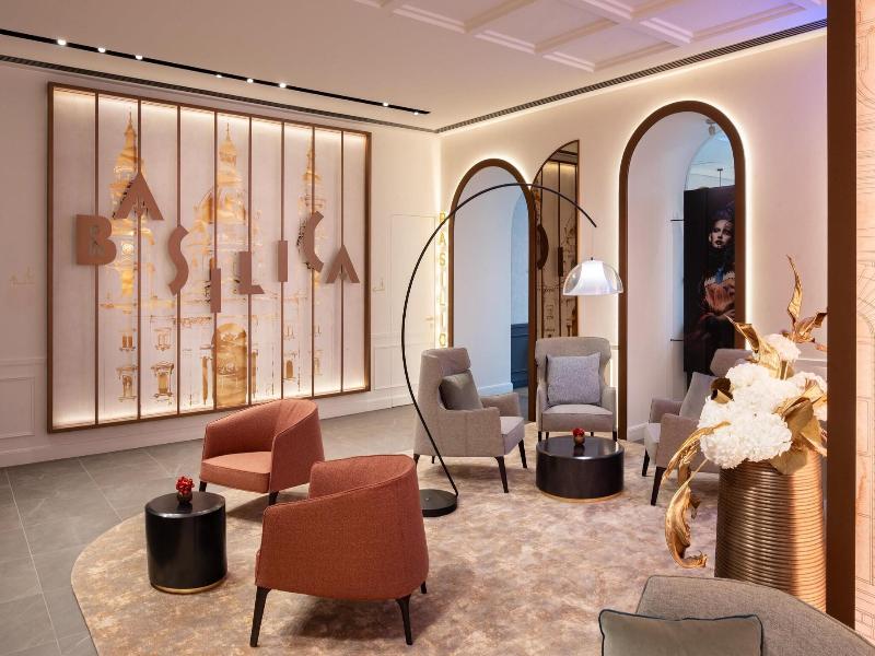 Radisson Collection Hotel, Basilica Budapest image
