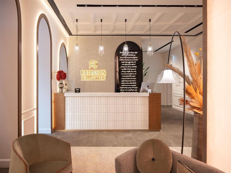 Radisson Collection Hotel, Basilica Budapest image